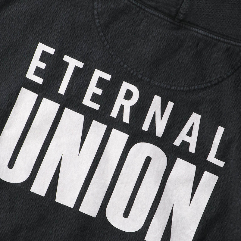 ESSENTIALS e UNION LA se juntam novamente em 