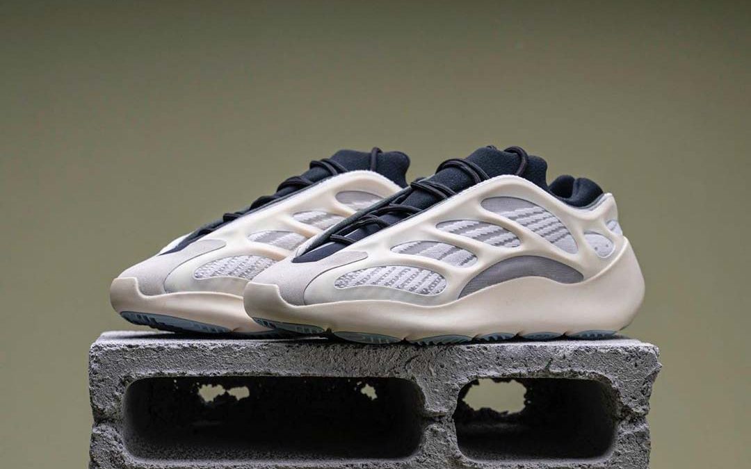 Adidas lança Yeezy 700 V3 Azael | THE GAME