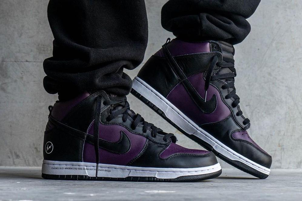 Imagens on-feet detalham Fragment x Nike Dunk High “Beijing Imagens on-feet detalham Fragment x Nike Dunk High “Beijing