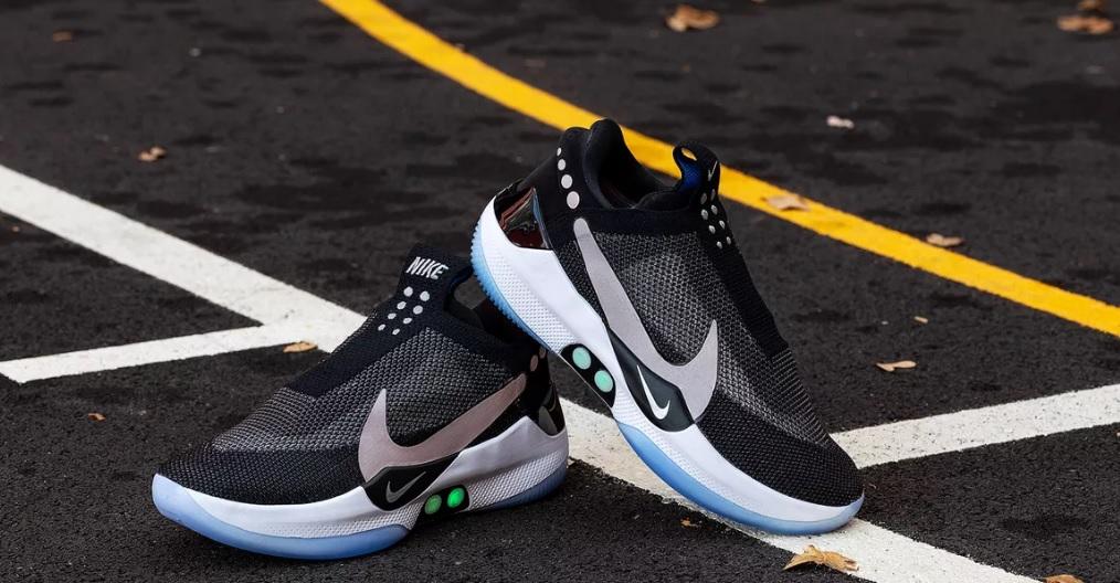 O ajuste automático do Nike Adapt BB | THE GAME O ajuste automático do Nike Adapt BB | THE GAME