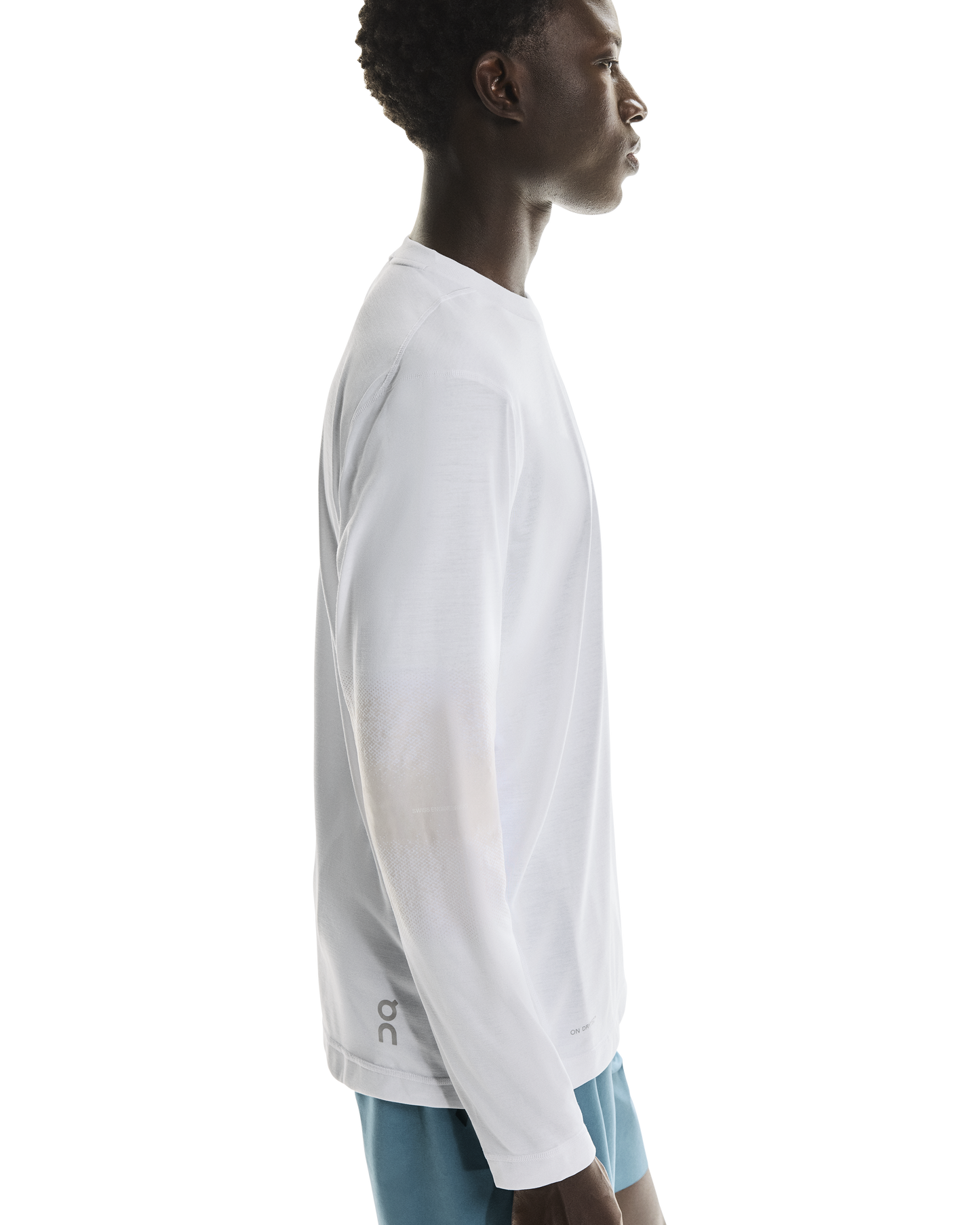 Train Long-T Graphic "White"