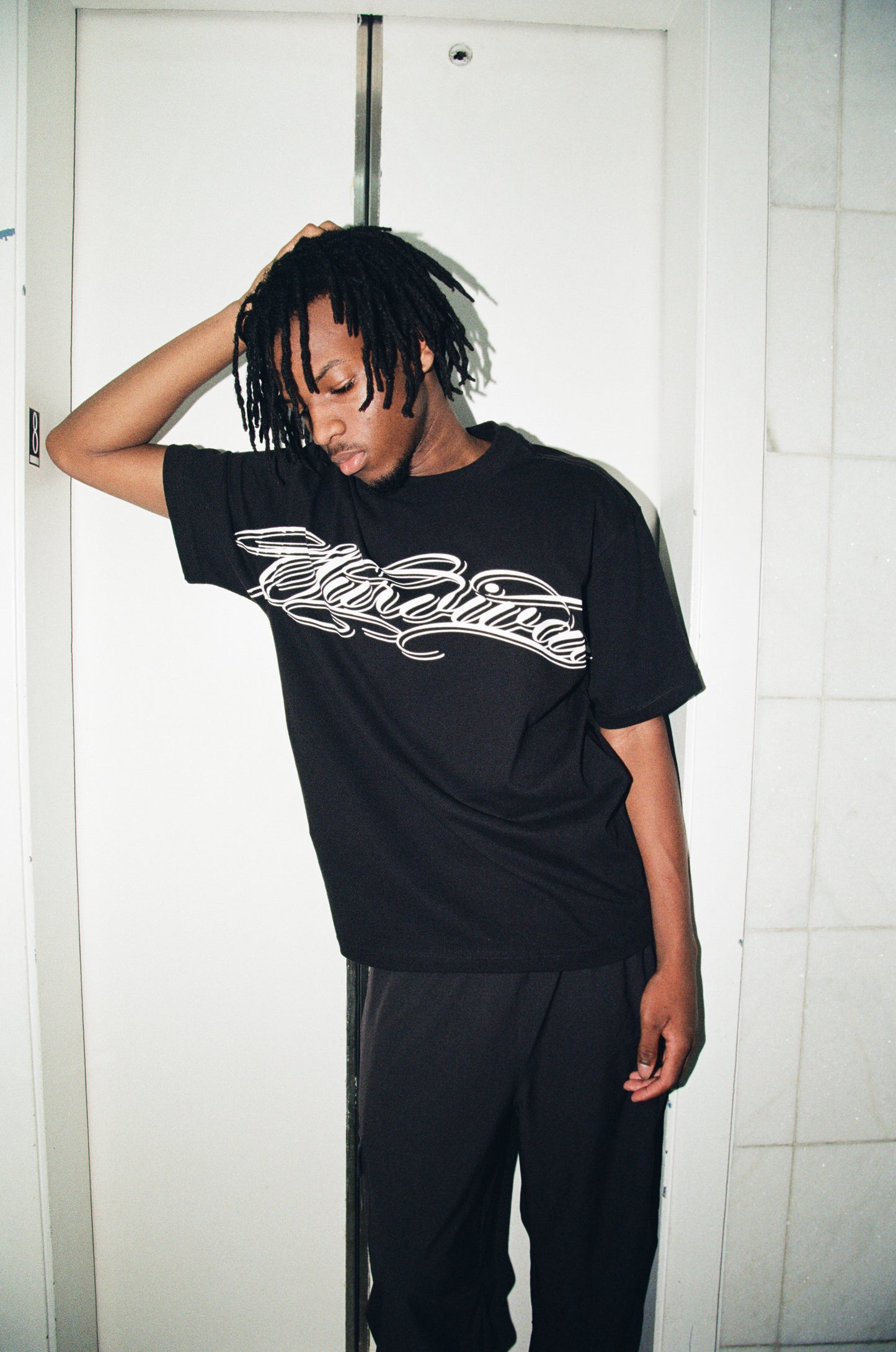 Camiseta Survival Drama Logo "Preta"