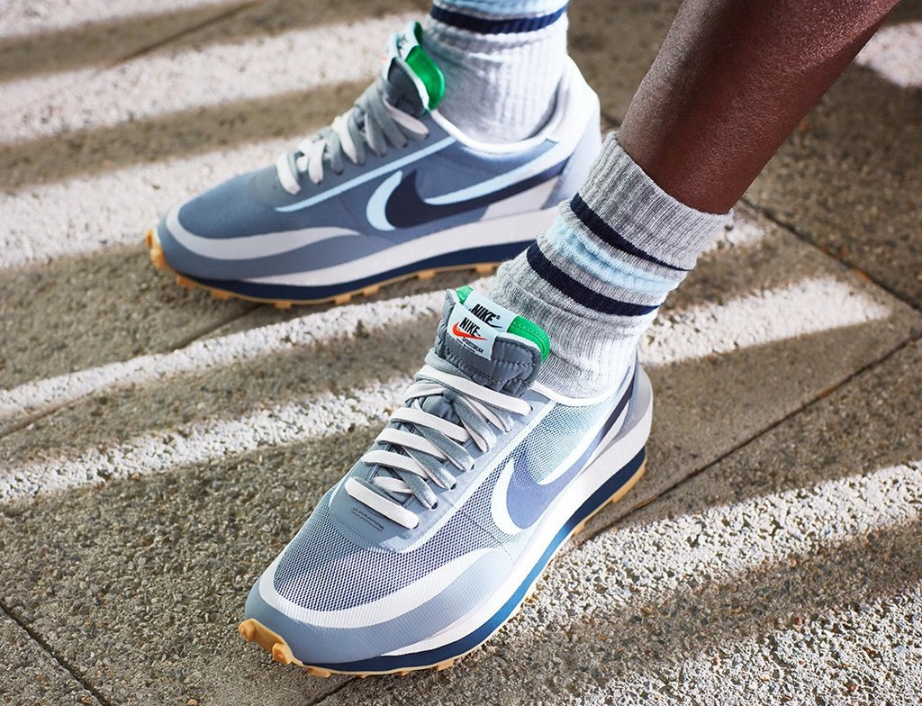 Nike sacai deals grey release date