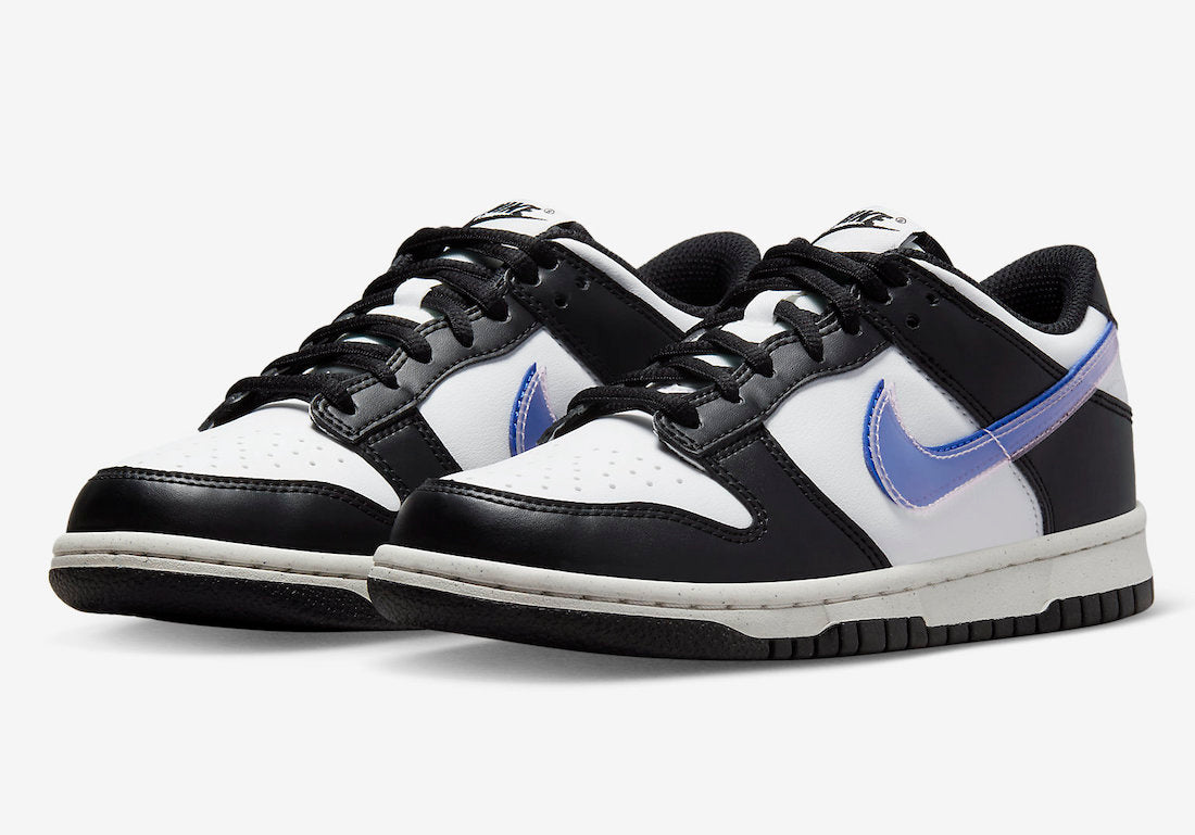 As fotos oficiais do Nike Dunk Low “Panda Swoosh Royal Blue”