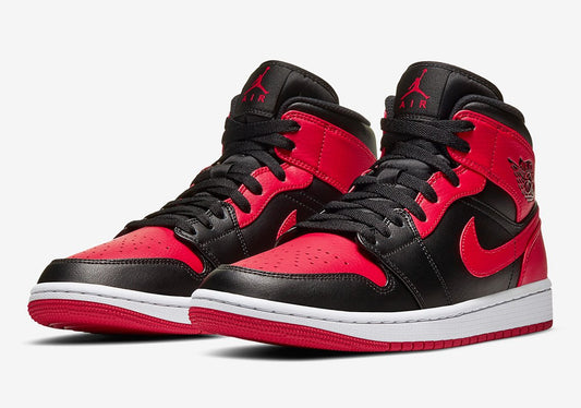 Air Jordan 1 Mid pode ganhar interação Banned - THE GAME