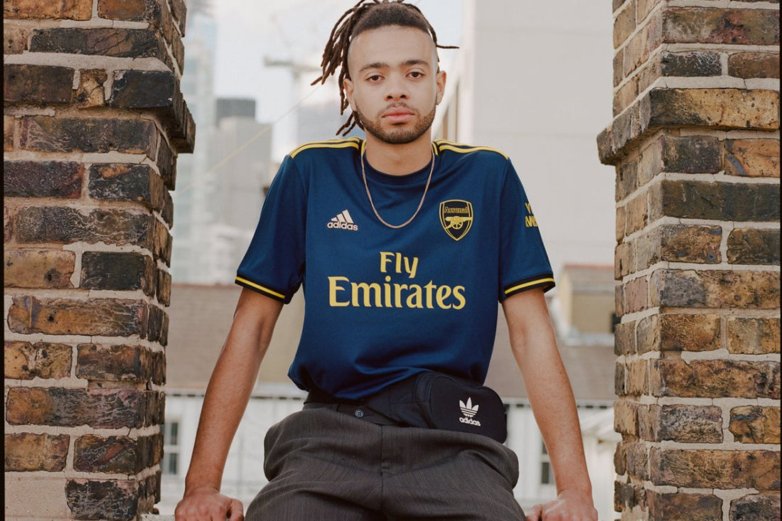 Arsenal utiliza plástico retirado do mar no seu 3º uniforme - THE GAME