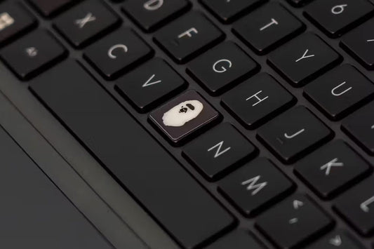 ASUS e BAPE colaboram em edição do Vivobook S - THE GAME