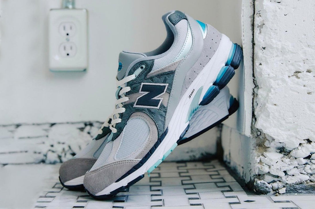 Atmos lança New Balance “M2002RAT” - THE GAME