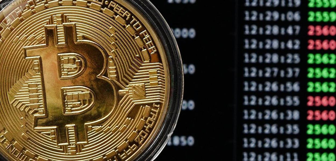 Bitcoin passa por correção depois de forte alta nos últimos dias