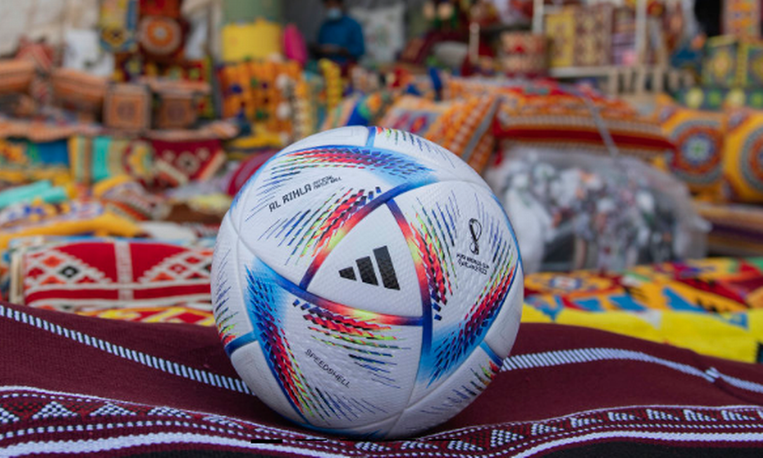 Adidas lança a bola oficial da Copa do Mundo do Qatar