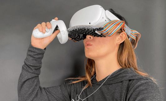 Cientistas criam óculos virtuais que podem recriar a sensação de beijo no Metaverso - THE GAME