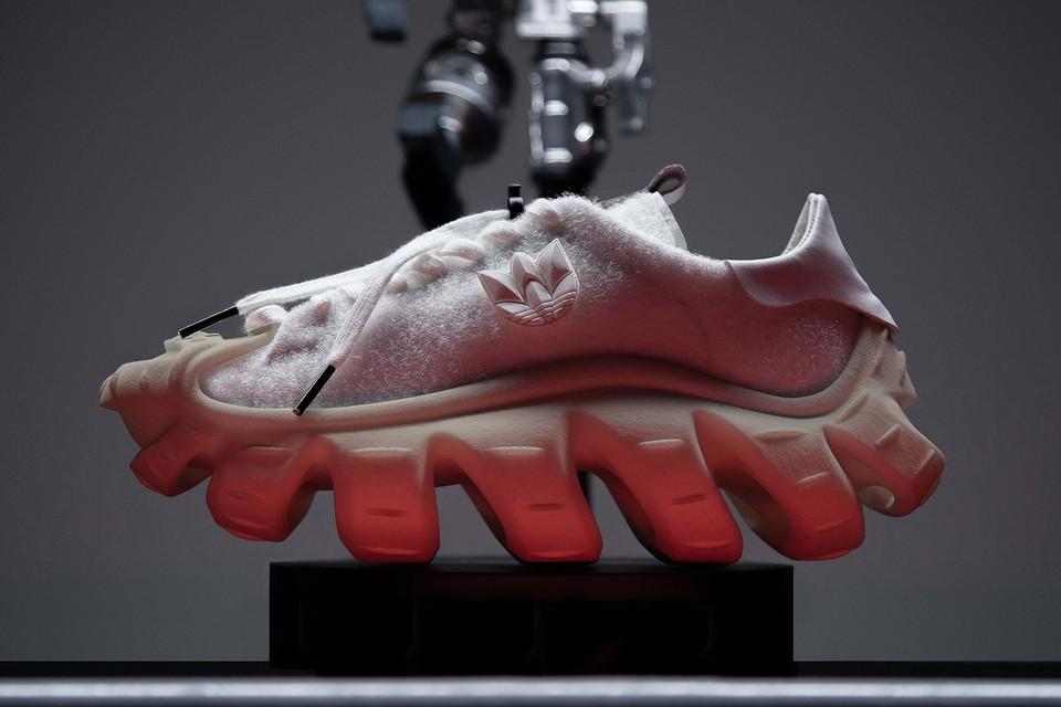 Designer Mr. Bailey reinterpreta Adidas Superstar - THE GAME