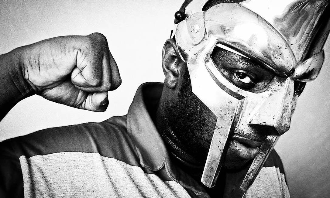Fã de MF DOOM compartilha protótipo não oficial de jogo para Gameboy baseado no rapper - THE GAME