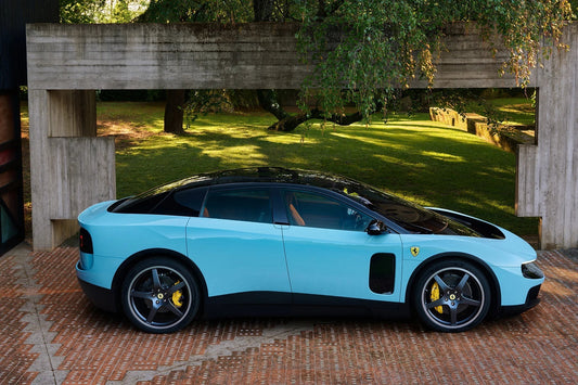 O Ferrari mais polêmico da história não parece uma Ferrari