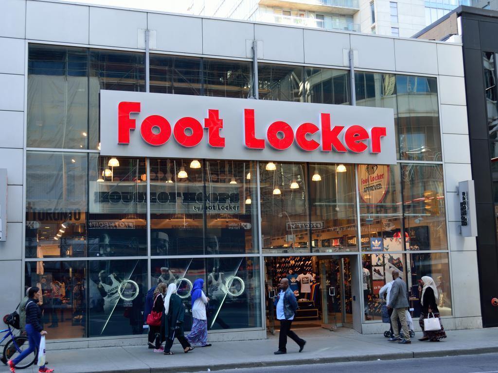 Foot Locker planeja fechar a maioria de suas lojas Footaction - THE GAME