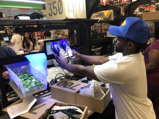 Funcionários do StockX Authentication Center testam positivo para o coronavírus - THE GAME