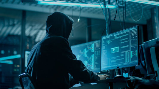 Hacker rouba quase R$ 3 bilhões em criptomoedas - THE GAME