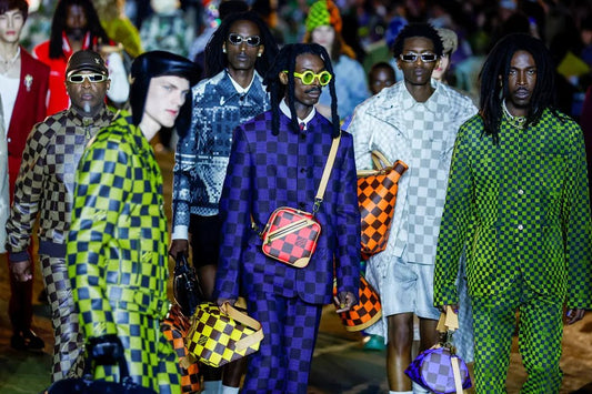 Louis Vuitton surpreende no desfile mais aguardado da temporada masculina em Paris - THE GAME