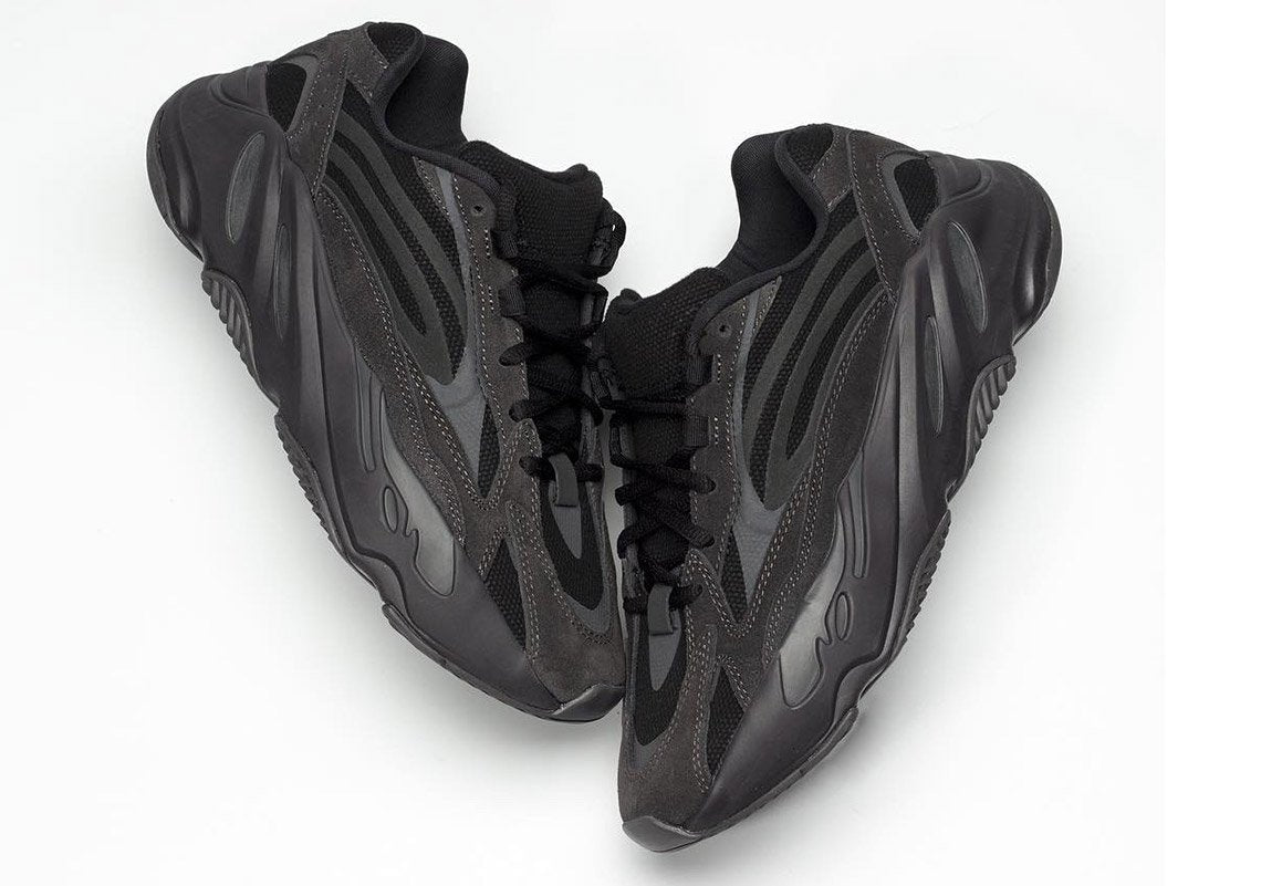 Mais um integrante para família, o Yeezy Boost 700 V2 