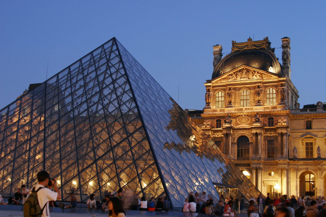 Museu do Louvre digitaliza e oferece acervo online gratuitamente - THE GAME