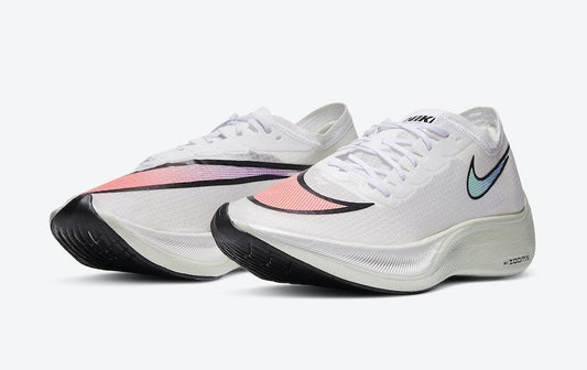 Novo ZoomX Vaporfly NEXT% mixa cores Hyper Jade e Flash Crimson - THE GAME