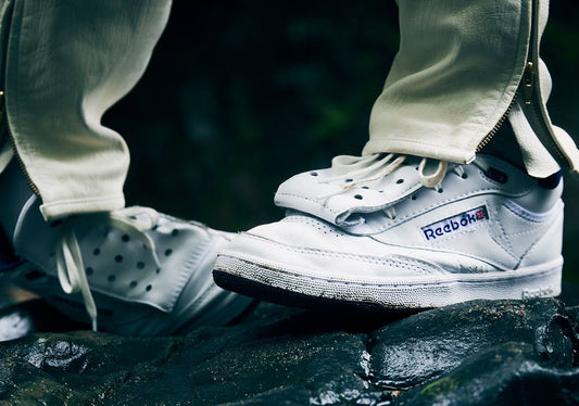 Os detalhes do Mountain Research x Reebok Club C II Mid - THE GAME