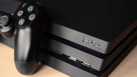 Polícia ucraniana encontra 3.800 consoles de PS4 minerando criptomoedas - THE GAME