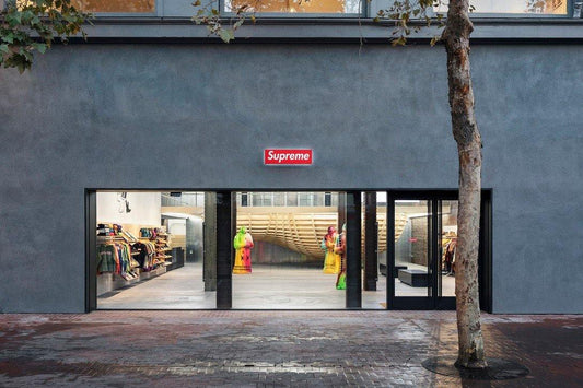 Por dentro da loja da Supreme em San Francisco - THE GAME