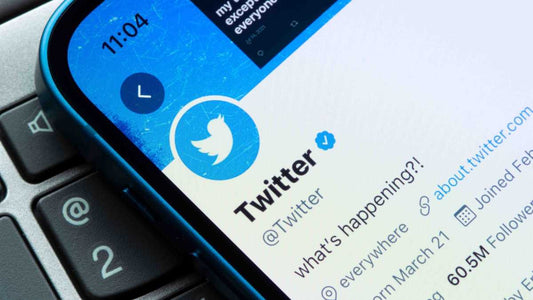 Promessa de Musk, Twitter "inventa" selo de verificação por U$ 8 ao mês - THE GAME