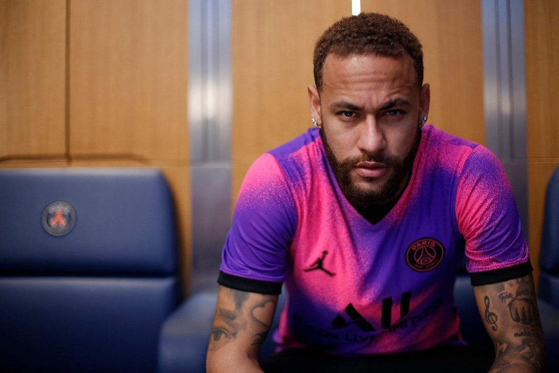 PSG e Jordan Brand se inspiram na Via Láctea para o quarto uniforme e coleção cápsula - THE GAME