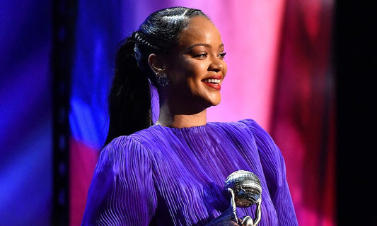 Rihanna supera Jay-Z e Beatles no hot 100 da Billboard - THE GAME