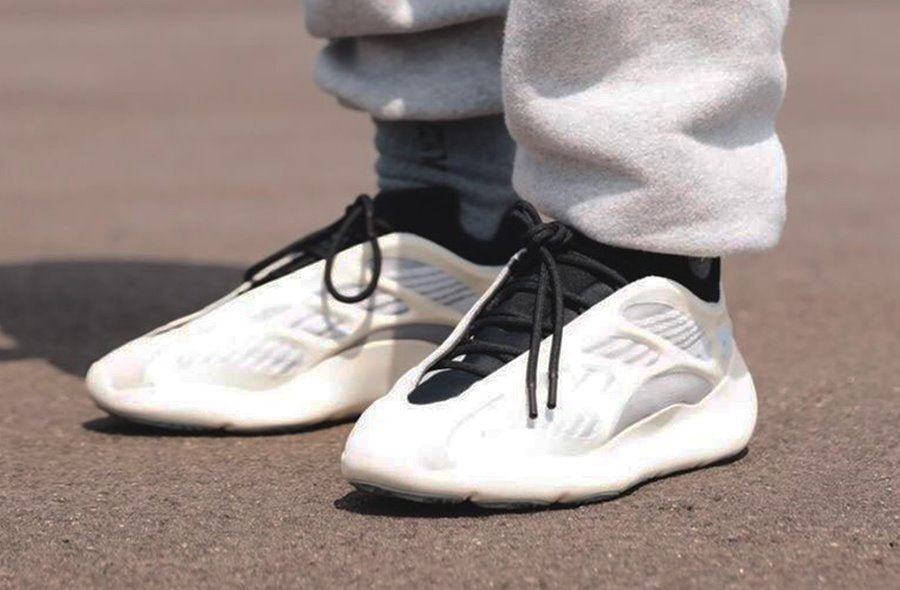 Rumores apontam que Yeezy Boost 700 V3 Azael pode chegar em