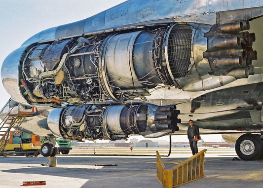 Tecnologia de turbinas híbridas para novos aviões é o objetivo de Airbus e Boeing - THE GAME