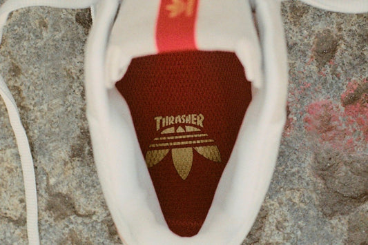 Thrasher e Adidas Originals colaboram em modelos Superstar ADV e Tyshawn Jones - THE GAME