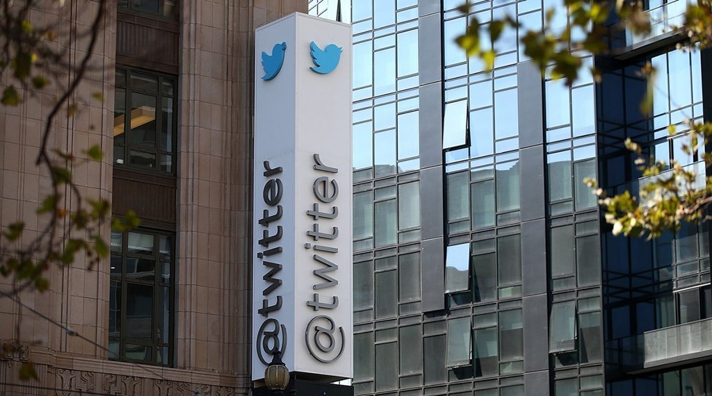 Twitter entra na disputa para comprar TikTok e pode fundir redes sociais - THE GAME