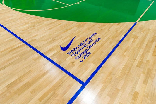 Virgil Abloh se junta à Nike para redesenhar quadra de basquete em Chicago - THE GAME