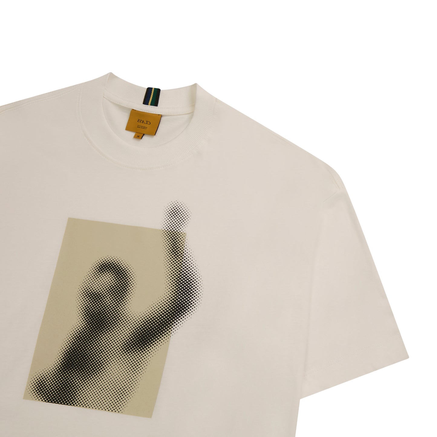 Camiseta Um Punho Só "Off White"