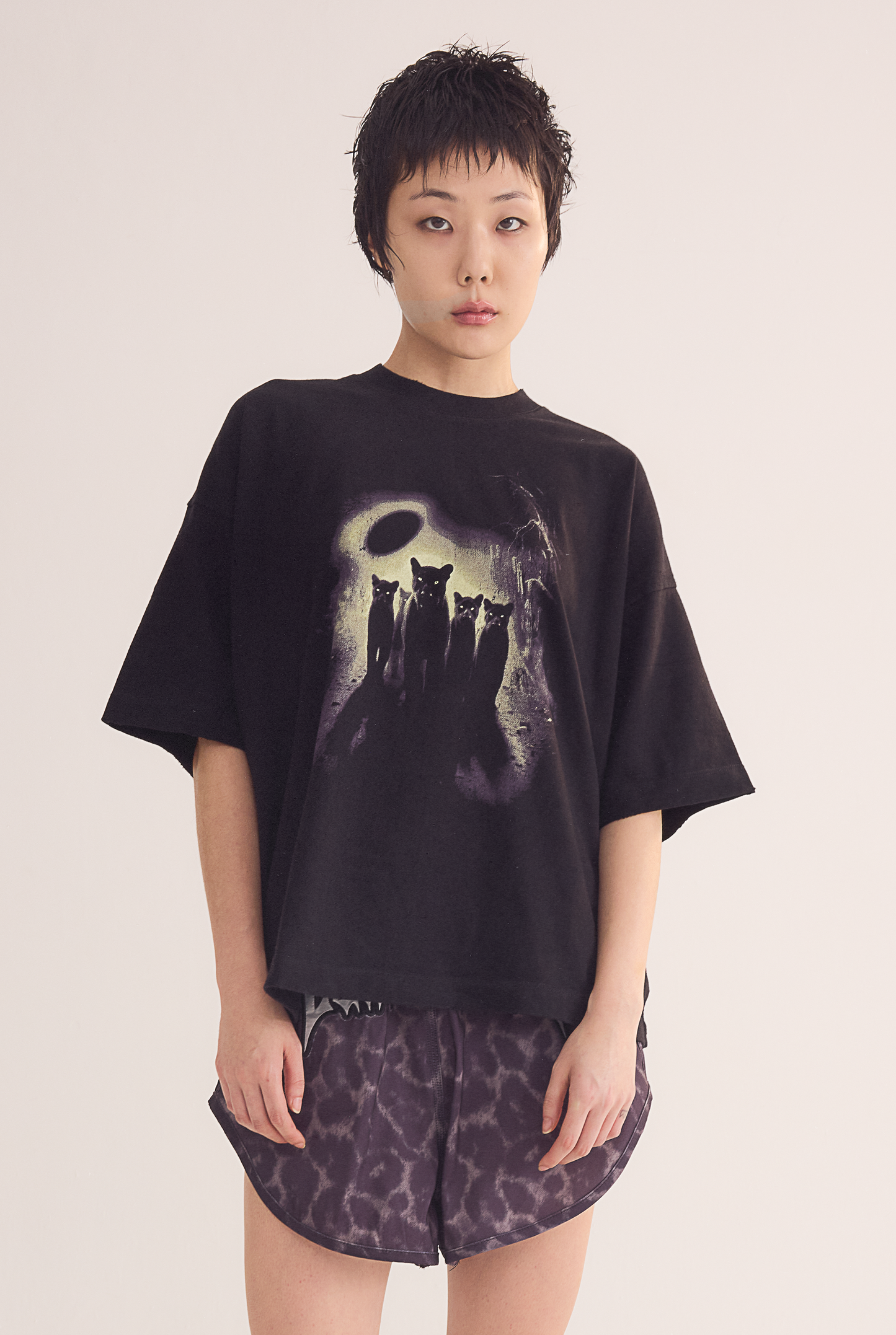 Alcateia Boxy Tee "Black"
