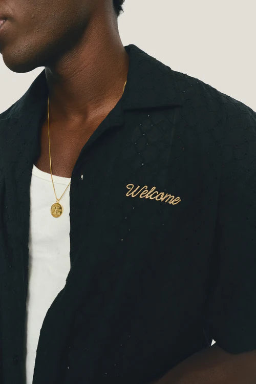 Camisa Laise Script "Preta"