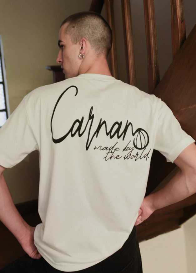 CARNAN - Heavy T-Shirt Cursive "Off White" - THE GAME