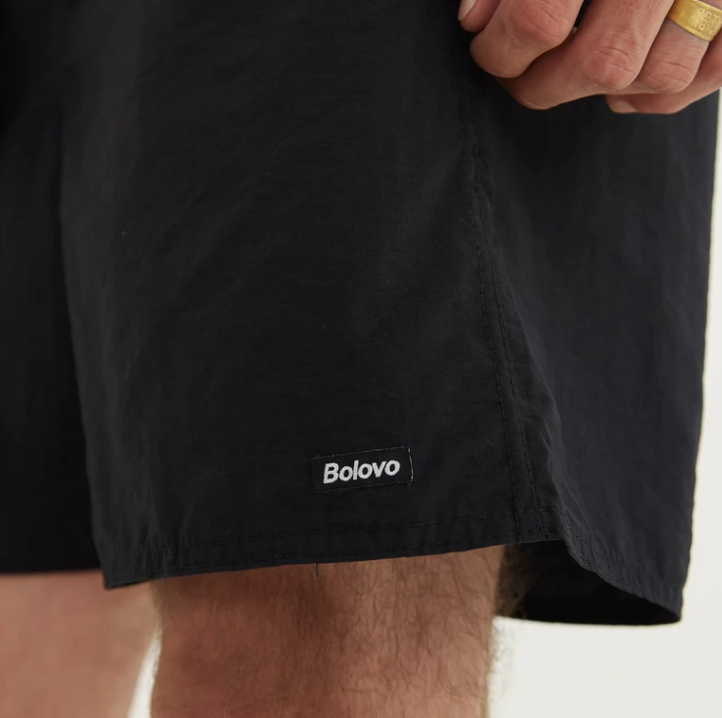 BOLOVO - Dads Shorts Tactel "Preto" - THE GAME
