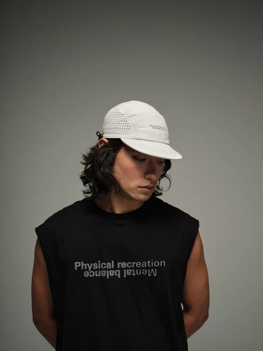 DM005 Lightweight Running Cap "Areia"