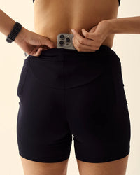 Quarter Tight Short "Preto" (Fem)