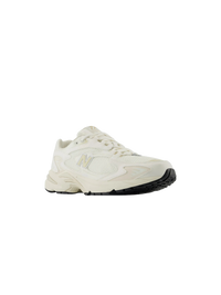 725 "White Beige"
