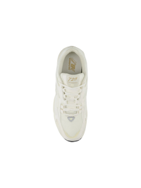 725 "White Beige"