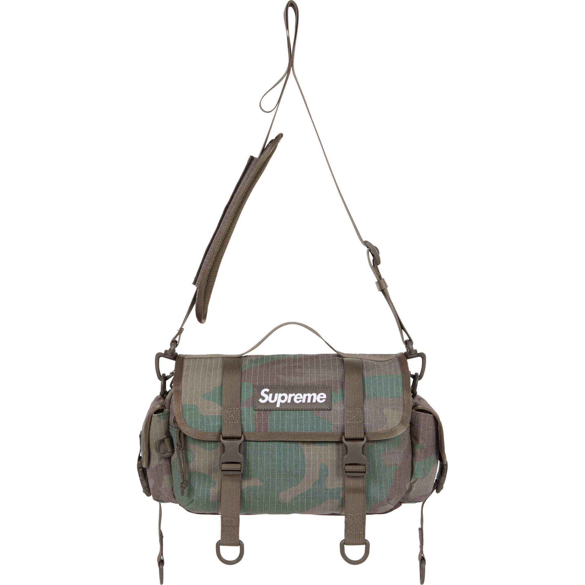 SUPREME - Mini Duffle Bag "Camo" - THE GAME