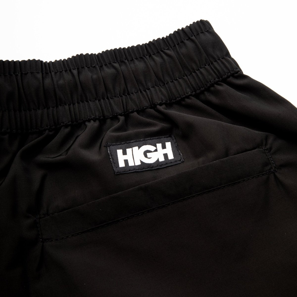 Pants & Shorts Shorts Script "Black" S/P da HIGH COMPANY vendido pela THE GAME