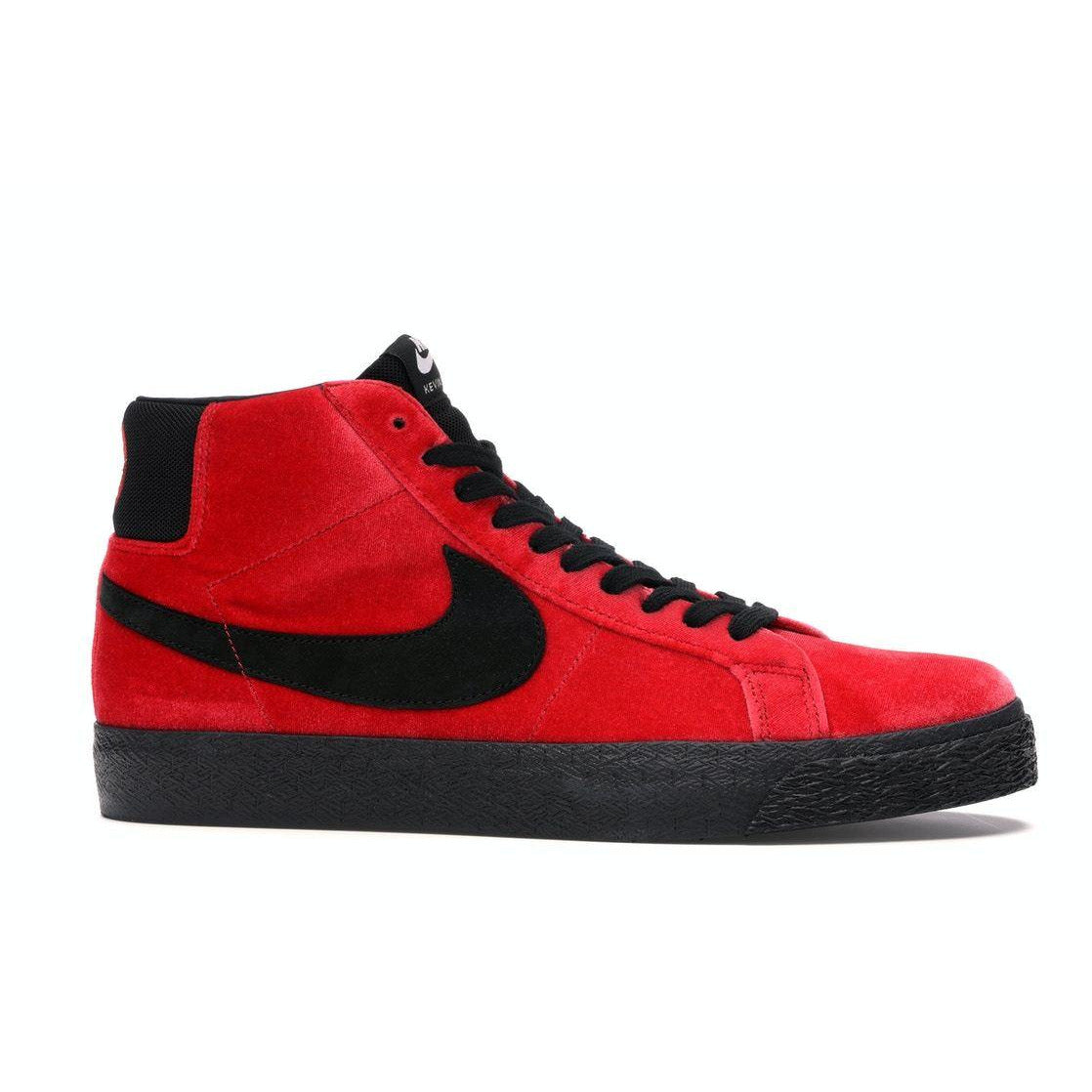 Nike SB Zoom Blazer Mid "Kevin and Hell" - THE GAME